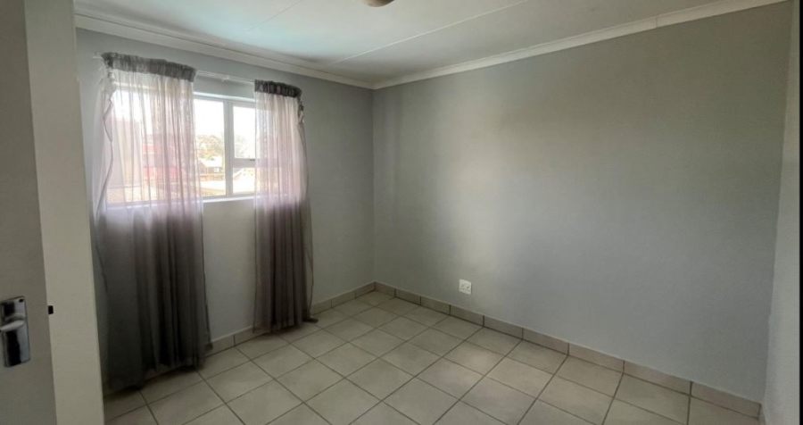 2 Bedroom Property for Sale in Hartenbos Central Western Cape